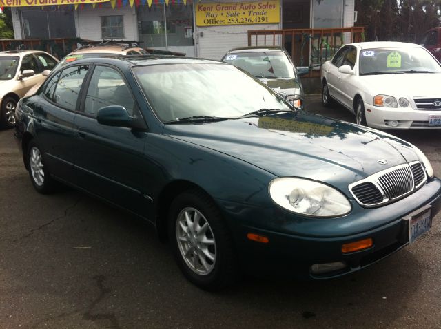 2000 Daewoo Leganza M5 --gps NAV, 2