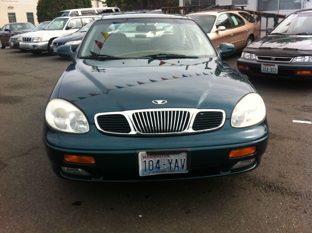 2000 Daewoo Leganza M5 --gps NAV, 2
