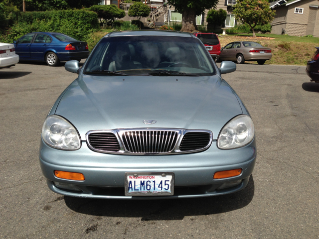 2001 Daewoo Leganza M5 --gps NAV, 2