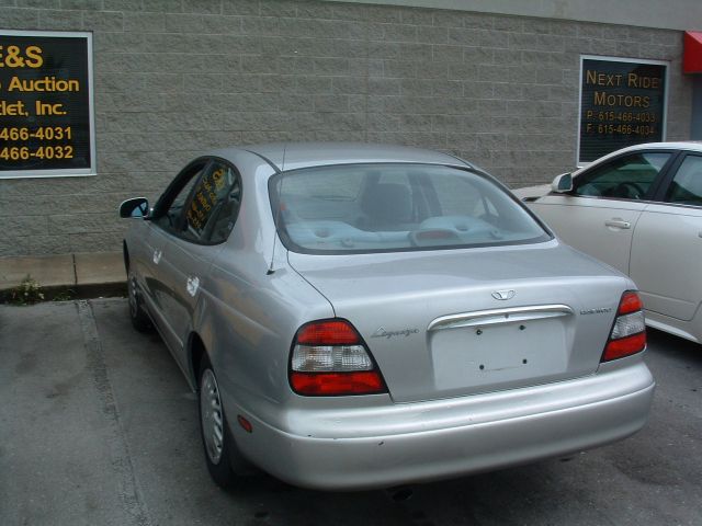 2001 Daewoo Leganza SE