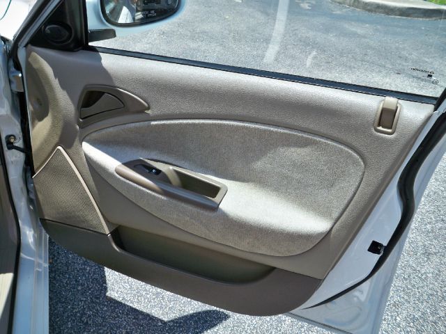 2000 Daewoo Nubira Sport -5 Speed-stick-4x4