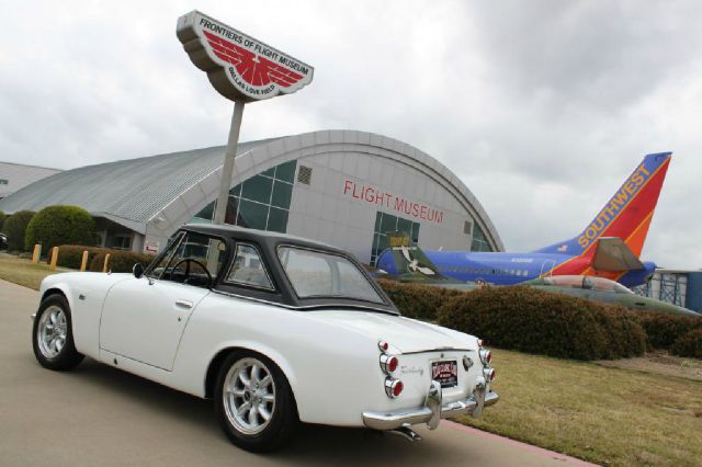 1968 Datsun 120 Hatchback 4D