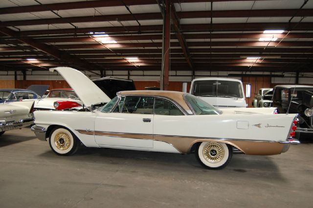 1957 Desoto Adventurer E32o Cabriolet