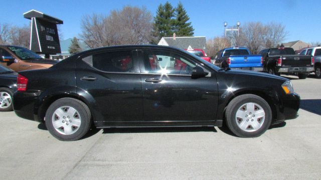 2008 Dodge Avenger SE
