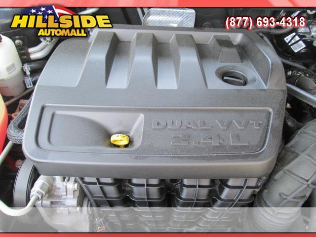 2008 Dodge Avenger GLS Manual