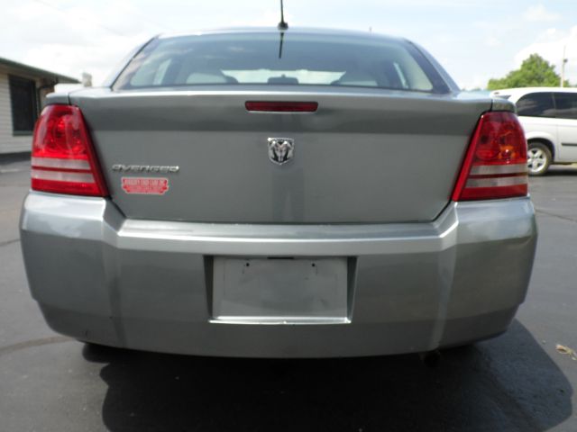 2008 Dodge Avenger SE