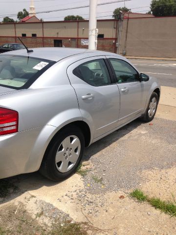 2008 Dodge Avenger SE