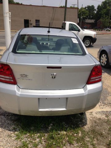 2008 Dodge Avenger SE