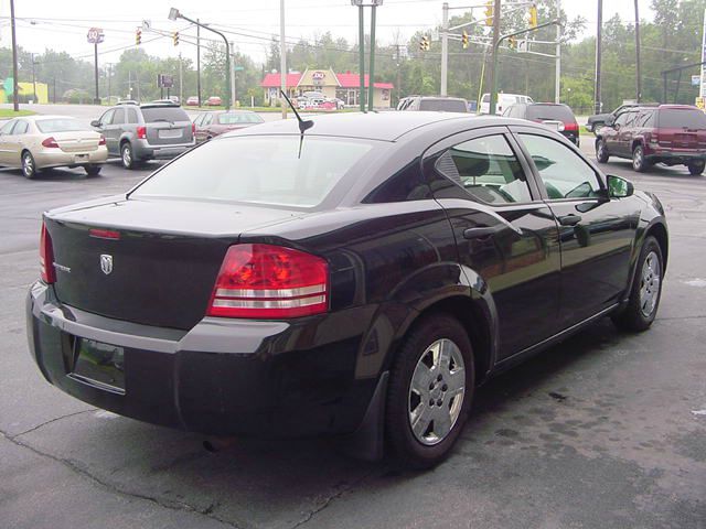 2008 Dodge Avenger SE