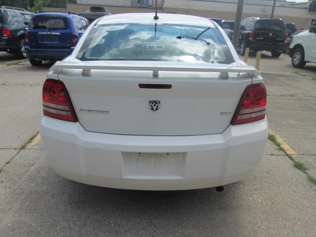 2008 Dodge Avenger S