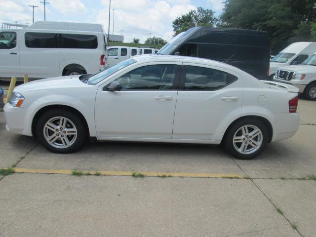 2008 Dodge Avenger S