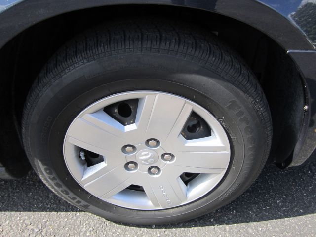 2008 Dodge Avenger SE