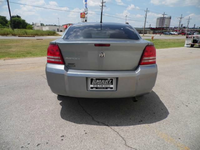 2008 Dodge Avenger SE