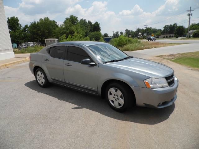2008 Dodge Avenger SE