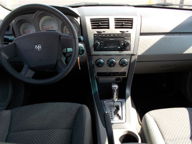 2008 Dodge Avenger SE