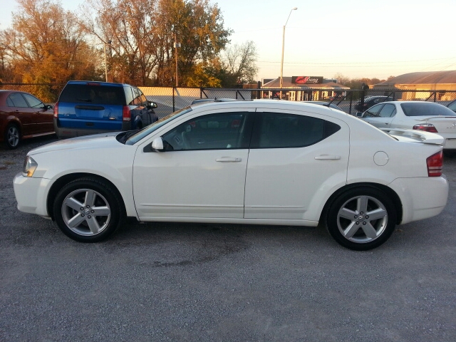 2008 Dodge Avenger Deluxe Convertible