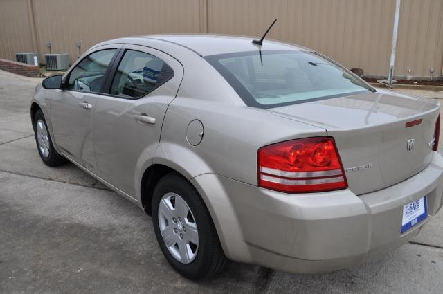 2009 Dodge Avenger S