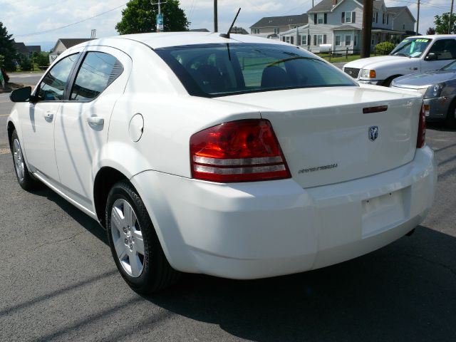 2009 Dodge Avenger SE