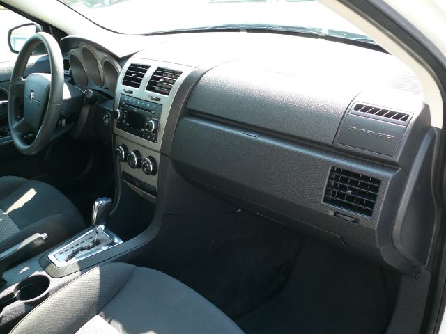 2009 Dodge Avenger SE