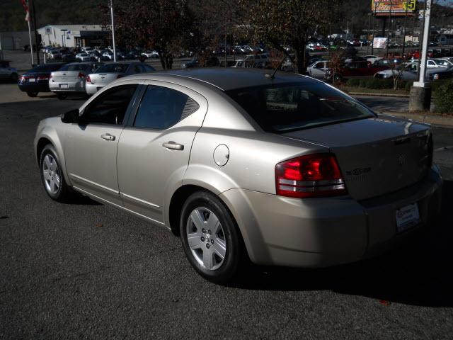 2009 Dodge Avenger SE