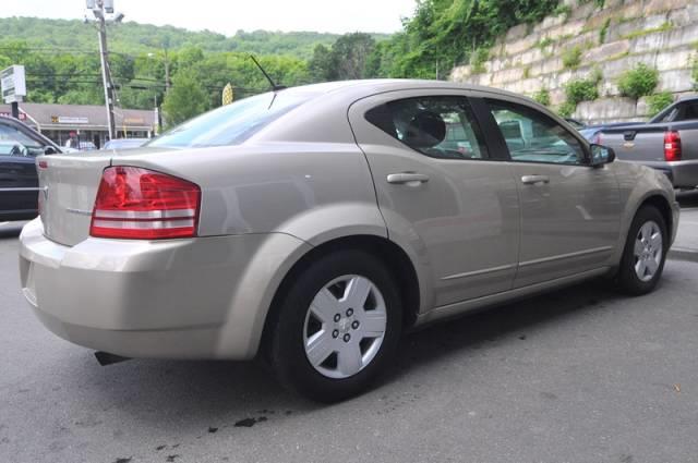 2009 Dodge Avenger SE