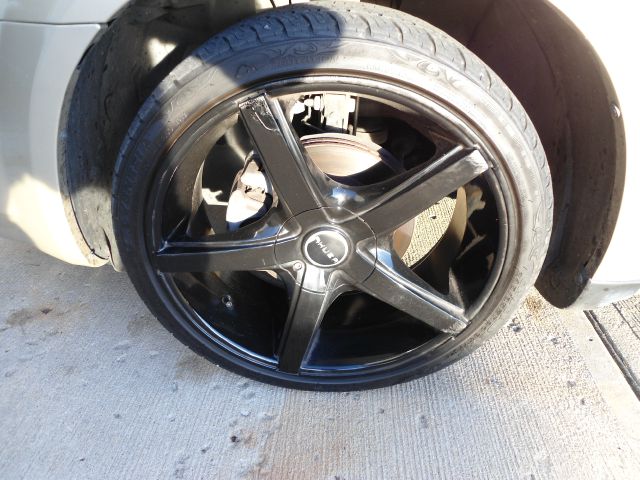 2010 Dodge Avenger Deluxe Convertible