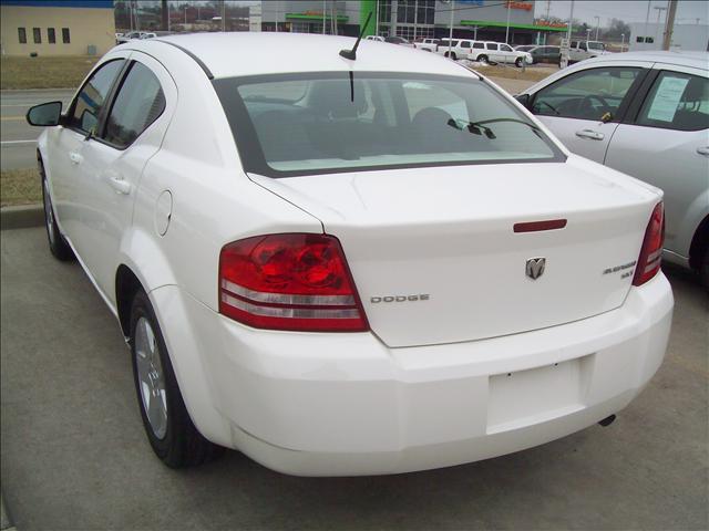 2010 Dodge Avenger SE