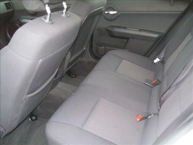 2010 Dodge Avenger SE