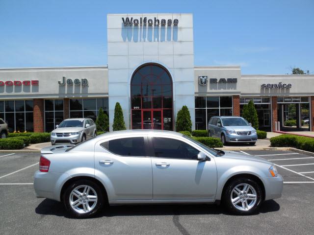 2010 Dodge Avenger Deluxe Convertible