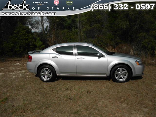 2010 Dodge Avenger 4dr Quad Cab 160.5 WB 4WD SLT