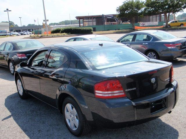 2010 Dodge Avenger S