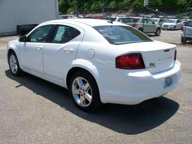 2011 Dodge Avenger W/appearance Pkg