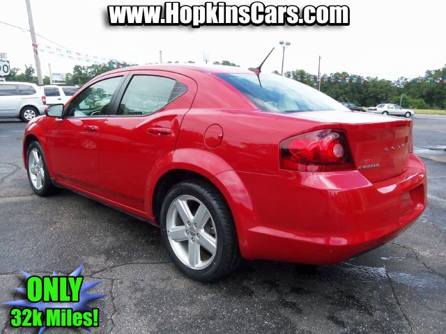 2011 Dodge Avenger W/appearance Pkg