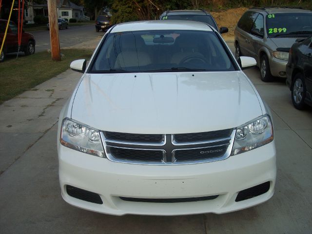 2011 Dodge Avenger W/appearance Pkg