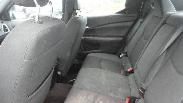 2011 Dodge Avenger W/appearance Pkg