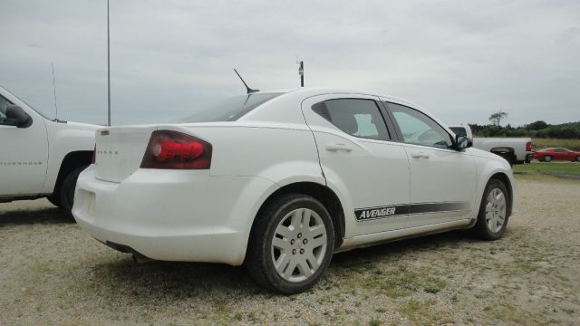 2011 Dodge Avenger W/appearance Pkg