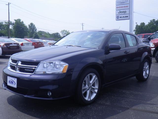 2011 Dodge Avenger Limited Sto-n-go FWD