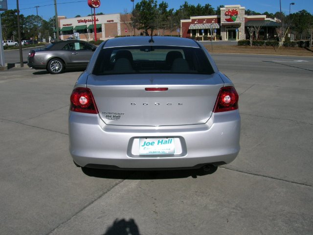 2012 Dodge Avenger S