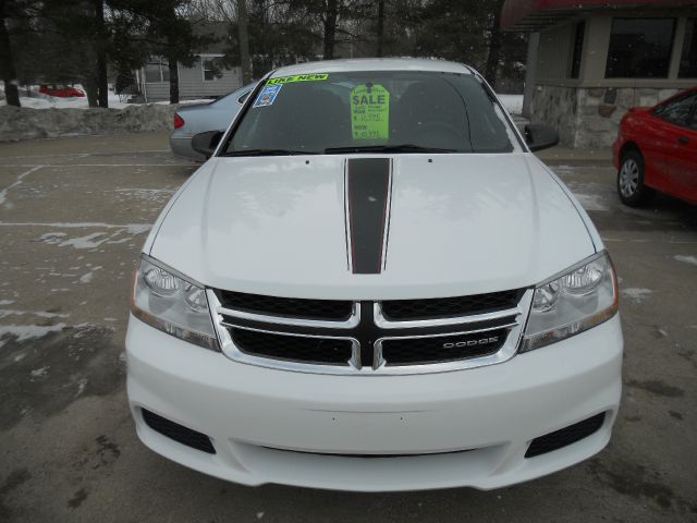 2012 Dodge Avenger Base