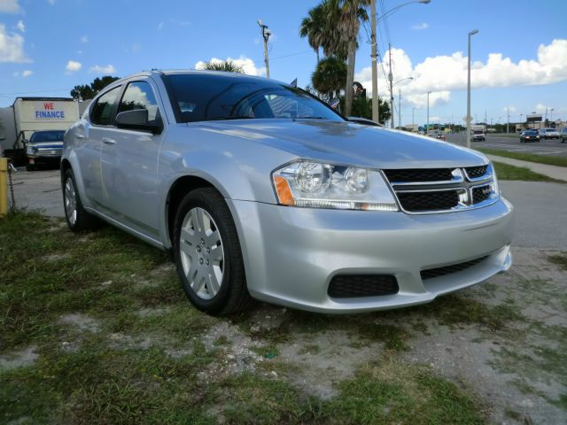 2012 Dodge Avenger SE