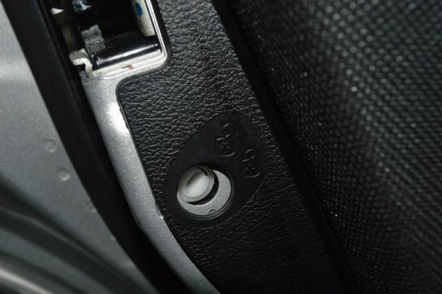 2012 Dodge Avenger SE