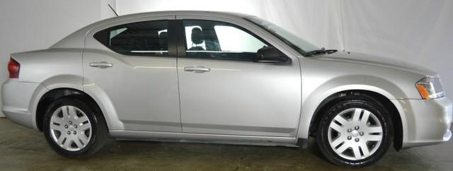 2012 Dodge Avenger SE