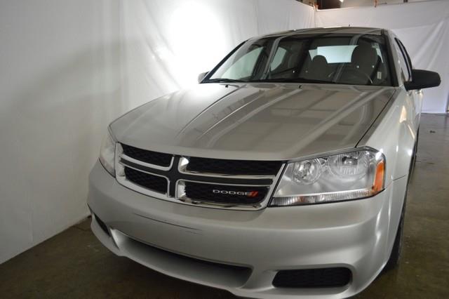 2012 Dodge Avenger SE