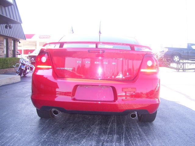 2012 Dodge Avenger SE