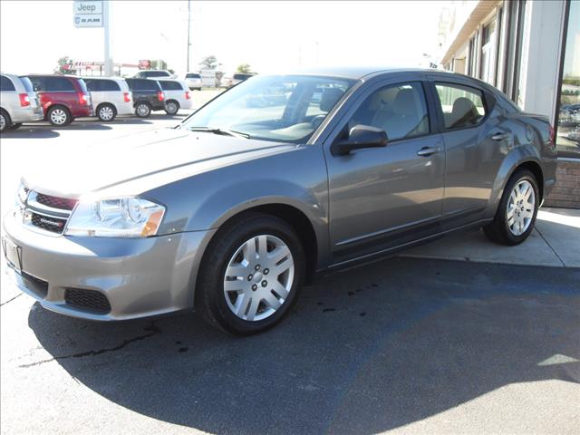 2012 Dodge Avenger SE