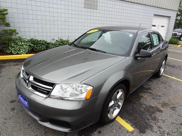 2012 Dodge Avenger SE