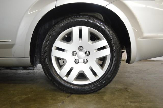 2012 Dodge Avenger SE