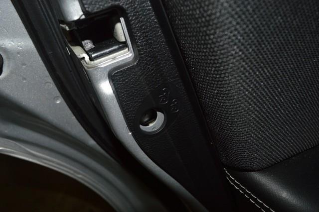 2012 Dodge Avenger SE