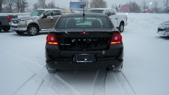 2012 Dodge Avenger SE
