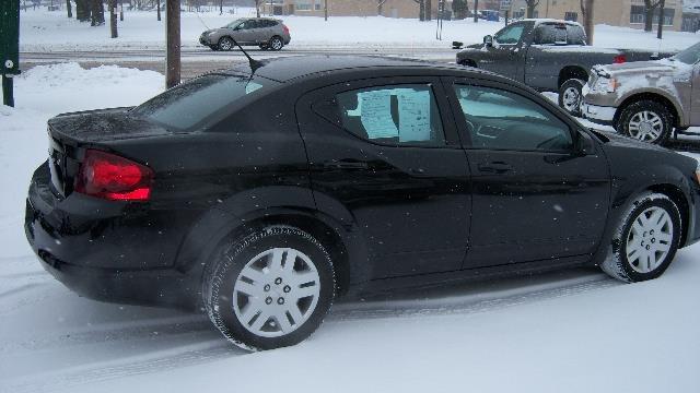 2012 Dodge Avenger SE